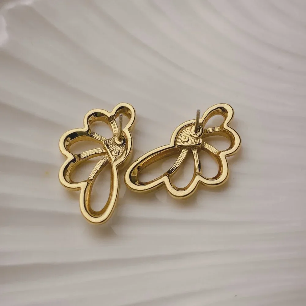 Vintage Avon Art Nouveau Asymmetrical Scallop Fan Shape Gold Rhinestone Earrings - Picture 4 of 8